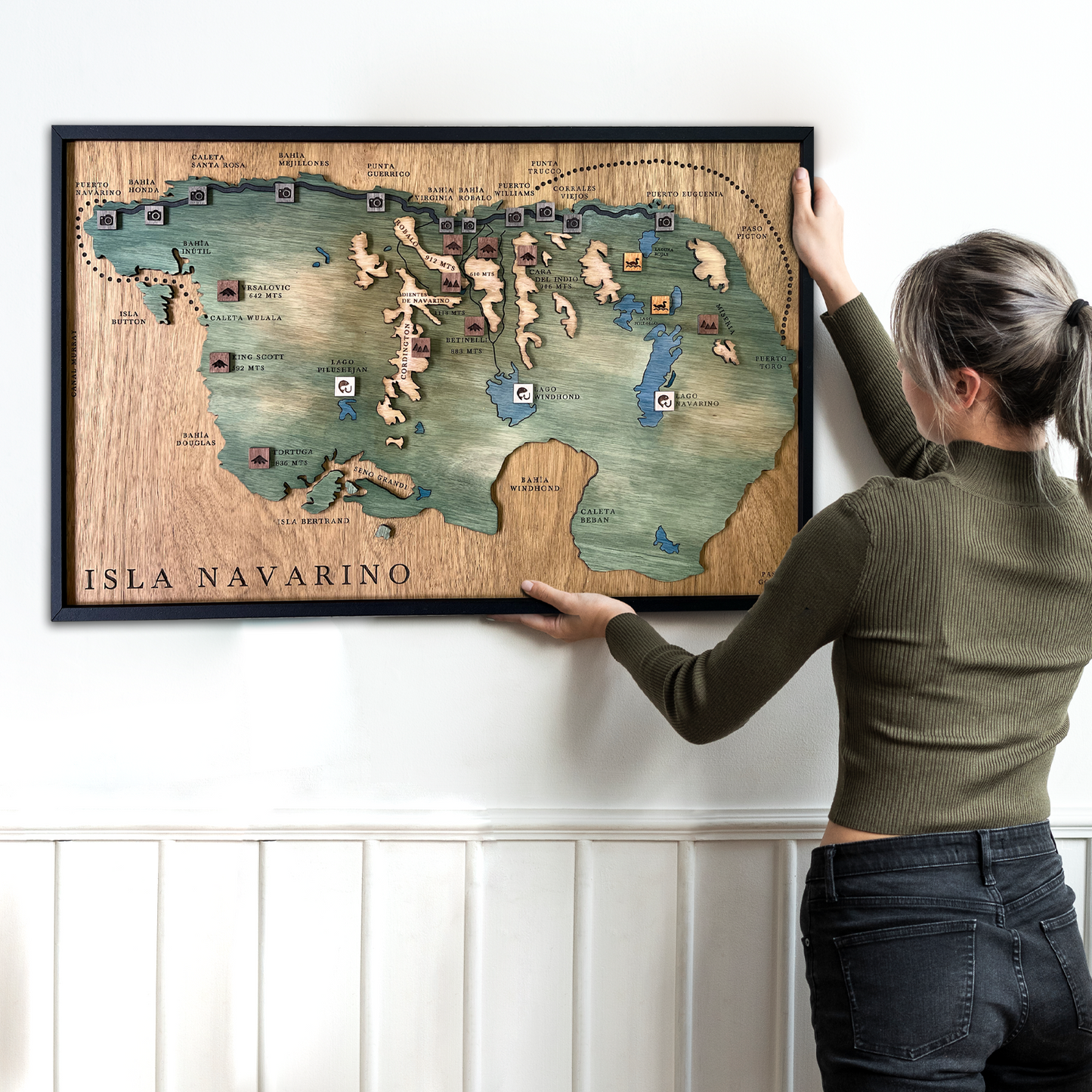 MAPA ISLA NAVARINO DE MADERA 3D