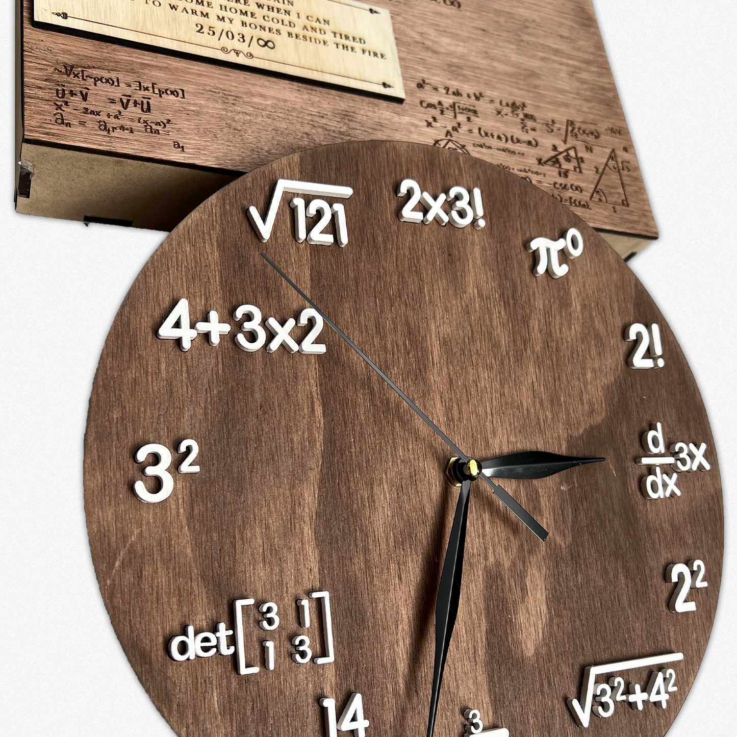 RELOJ MATEMÁTICO
