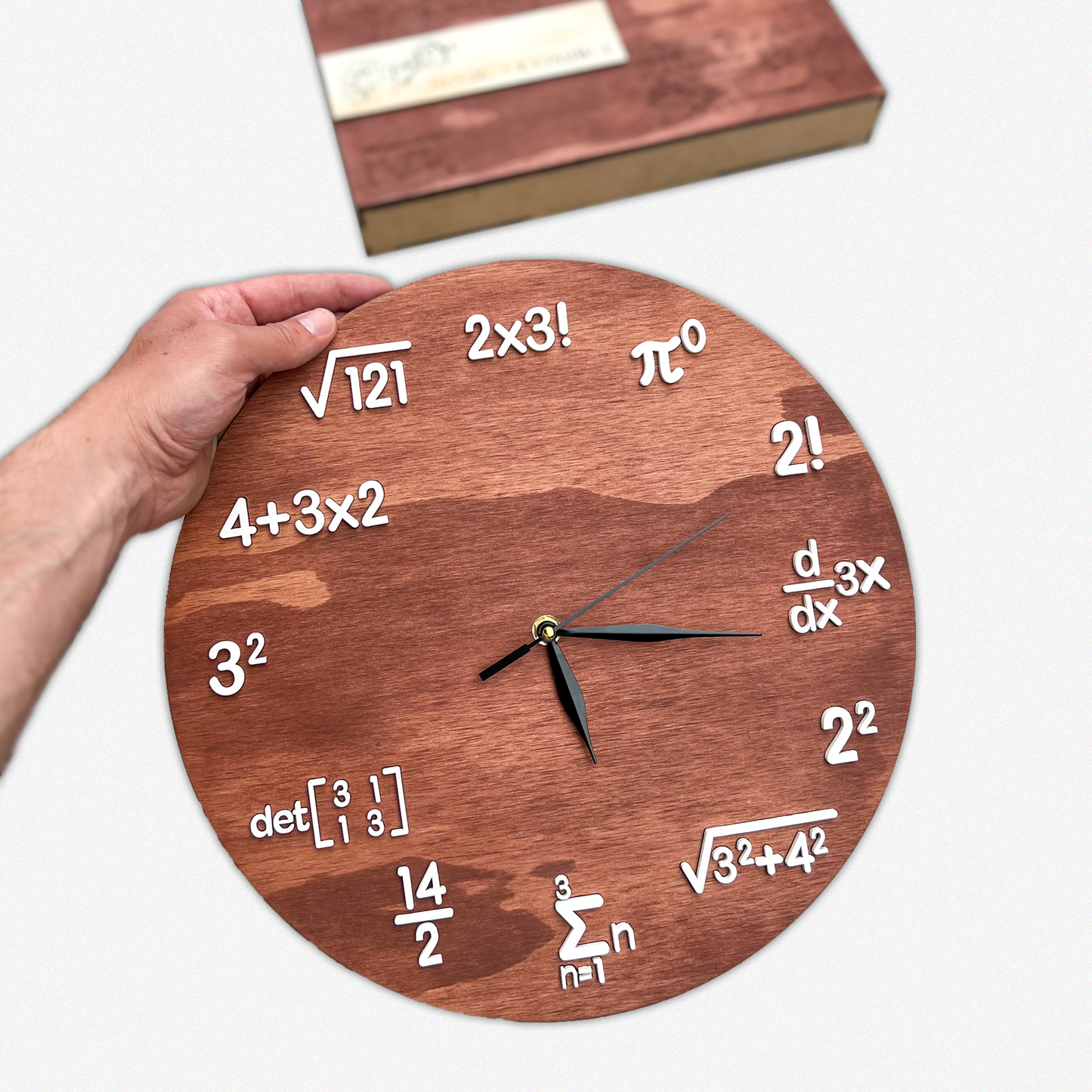 RELOJ MATEMÁTICO