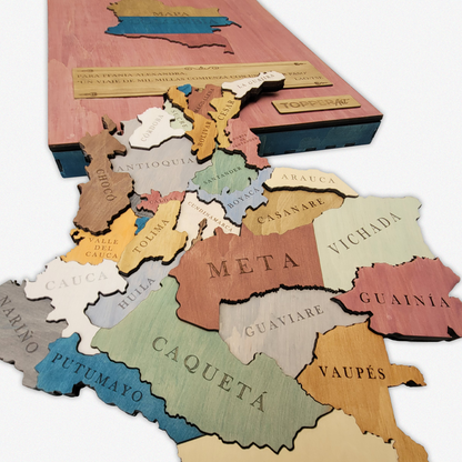 MAPA DE COLOMBIA DE MADERA 3D